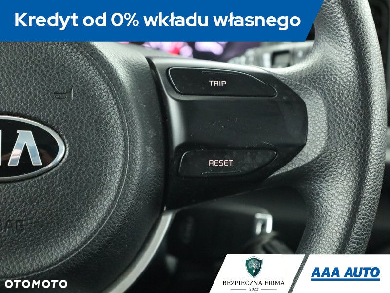 Kia Rio - 13