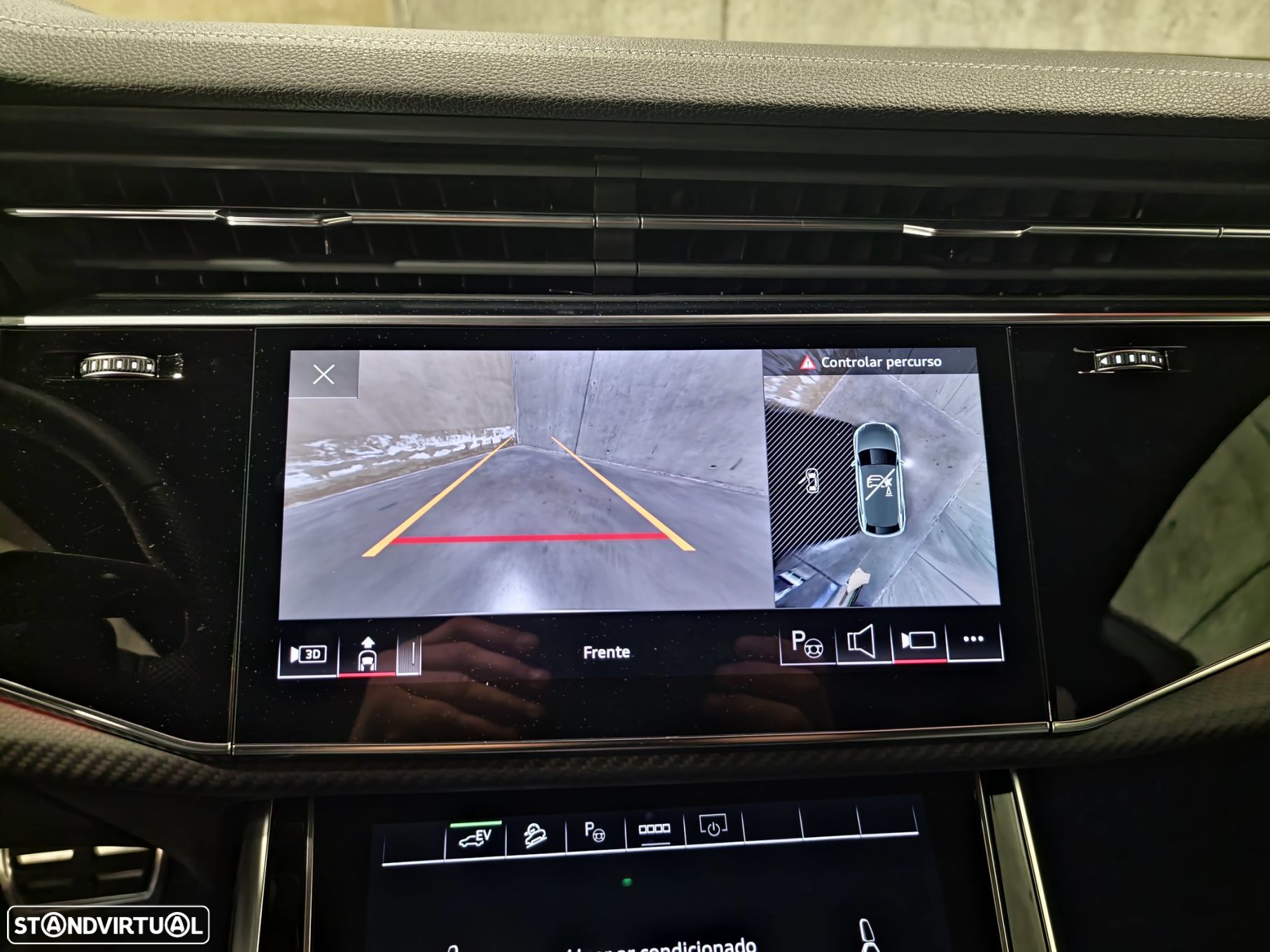 Audi Q8 60 TFSIe quattro S line Tiptronic - 31