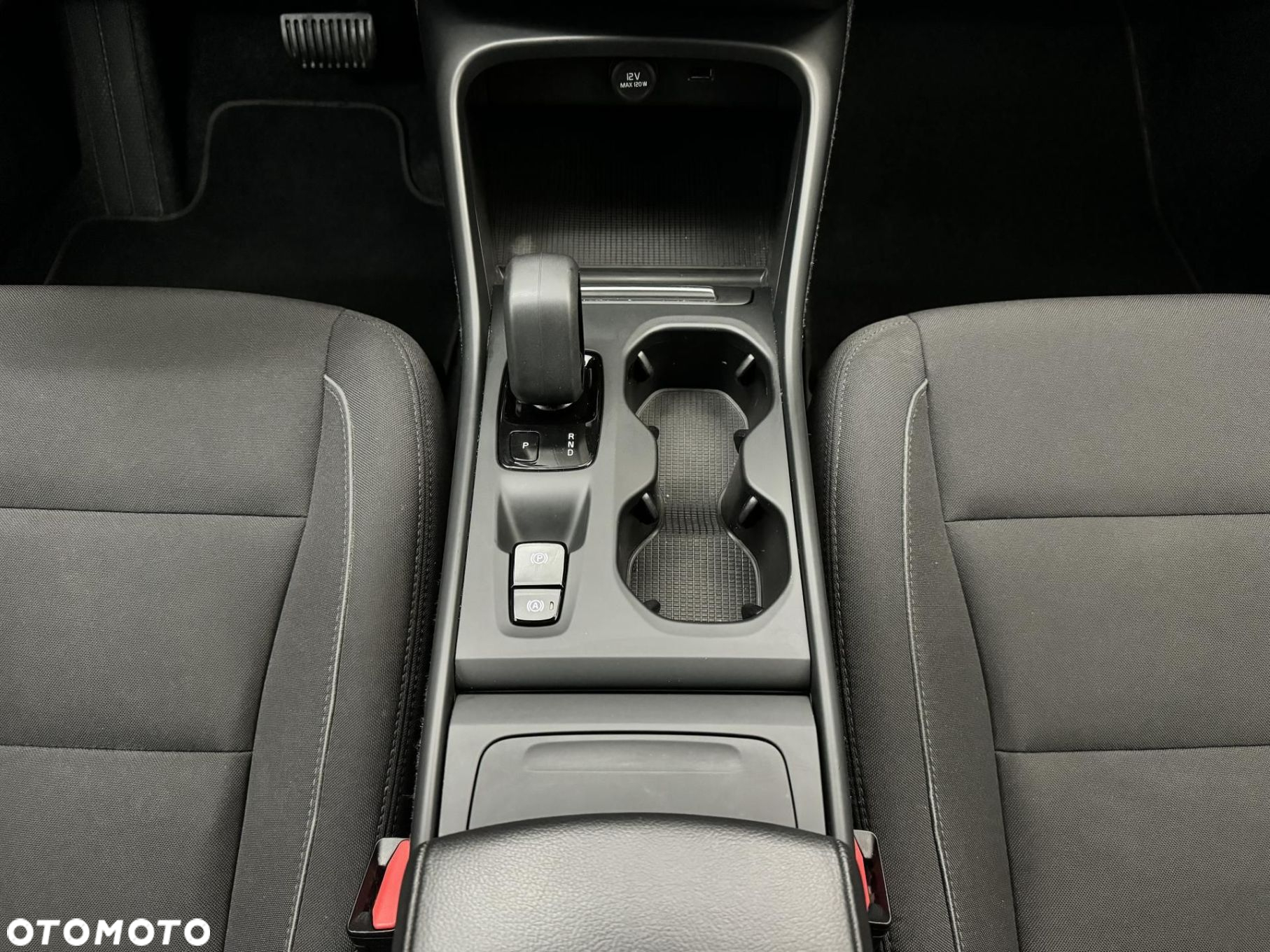 Volvo XC 40 - 30