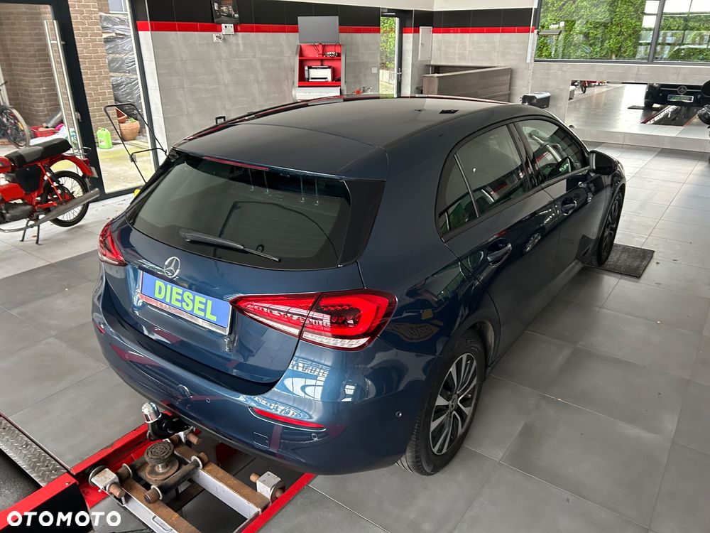 Mercedes-Benz Klasa A 180 d 7G-DCT - 7