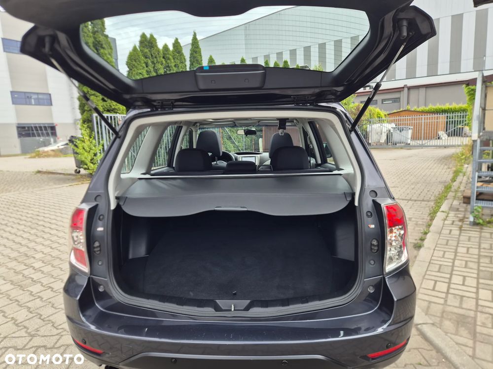 Subaru Forester 2.0 XE NAV Euro5 - 15