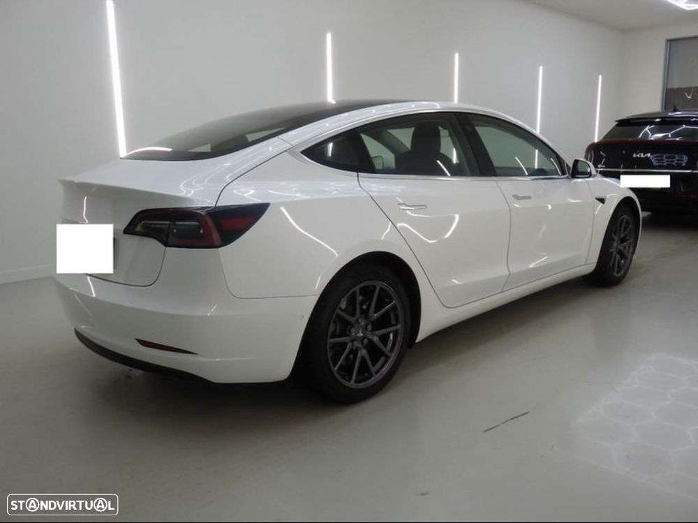 Tesla Model 3 Standard Range Plus RWD - 2