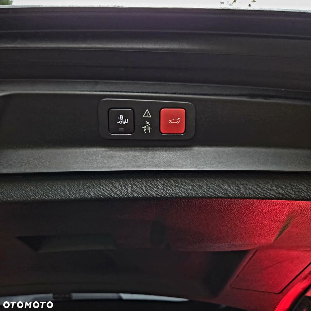 Peugeot 5008 - 19
