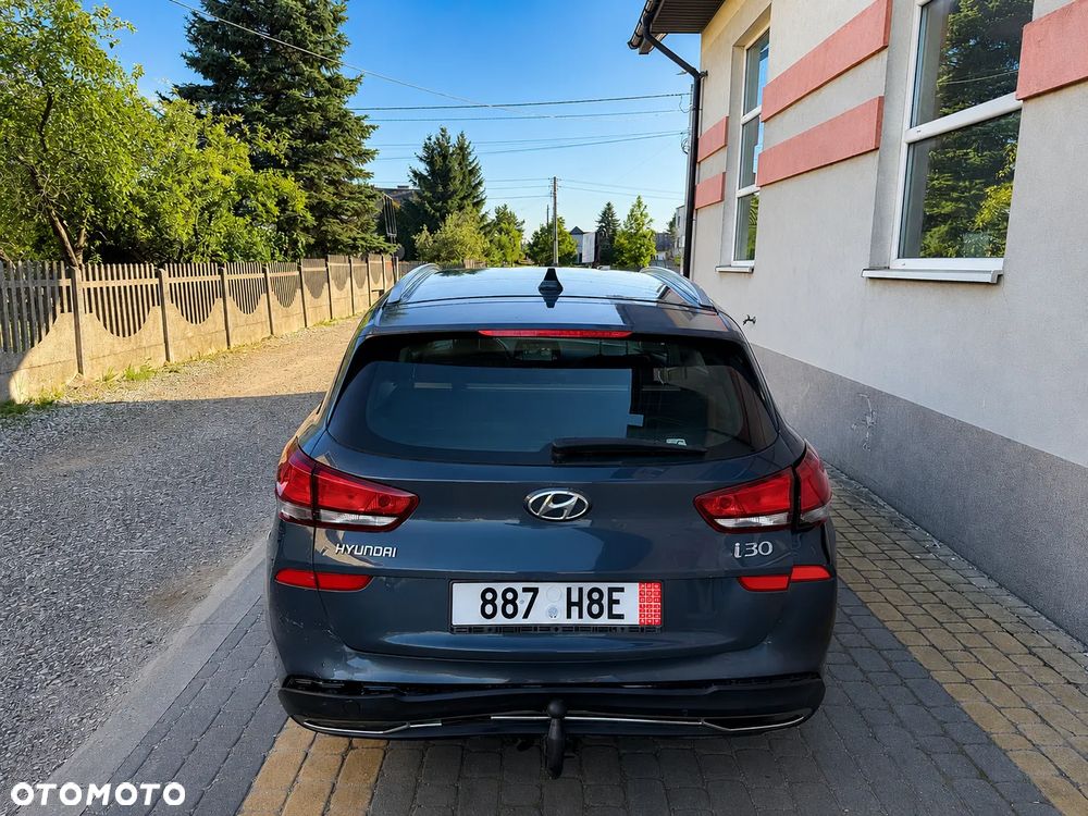 Hyundai i30 1.6 D Comfort - 17