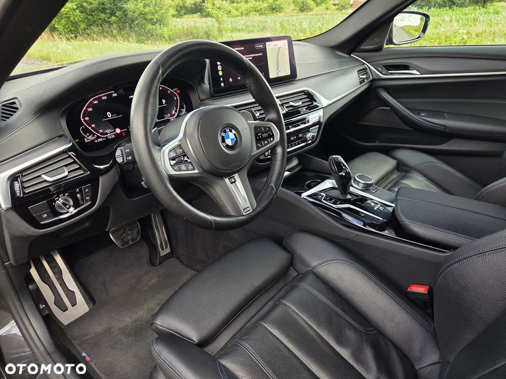 BMW Seria 5 530d xDrive mHEV M Sport sport - 19