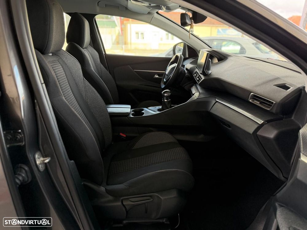 Peugeot 3008 1.5 BlueHDi Active Pack - 18