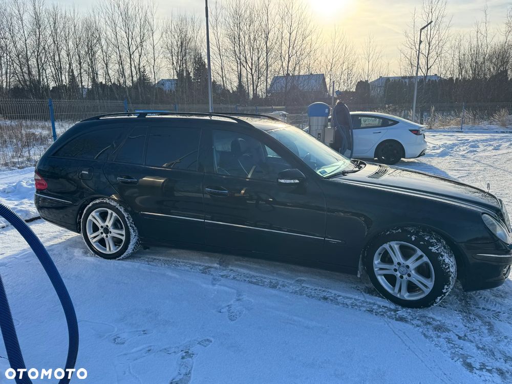 Mercedes-Benz Klasa E - 9
