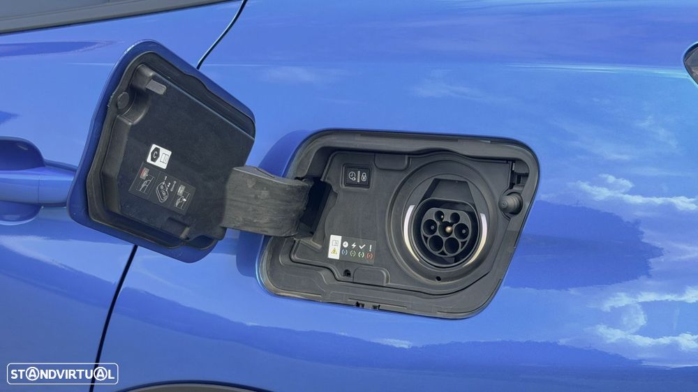 Peugeot 3008 1.6 Hybrid Allure Pack e-EAT8 - 50