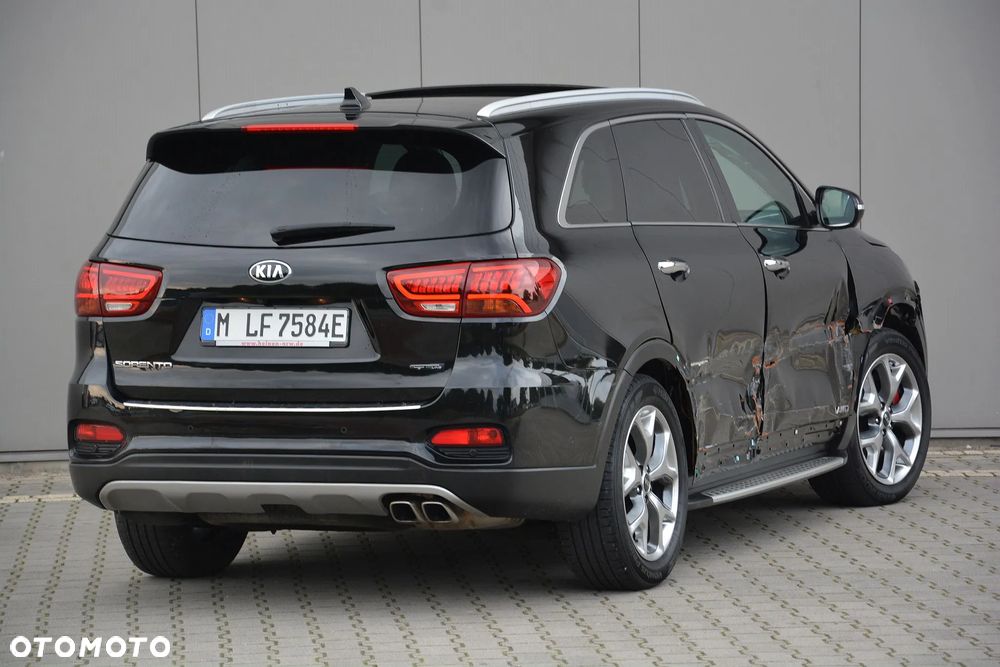 Kia Sorento 2.2 CRDi AWD Platinum Edition - 5