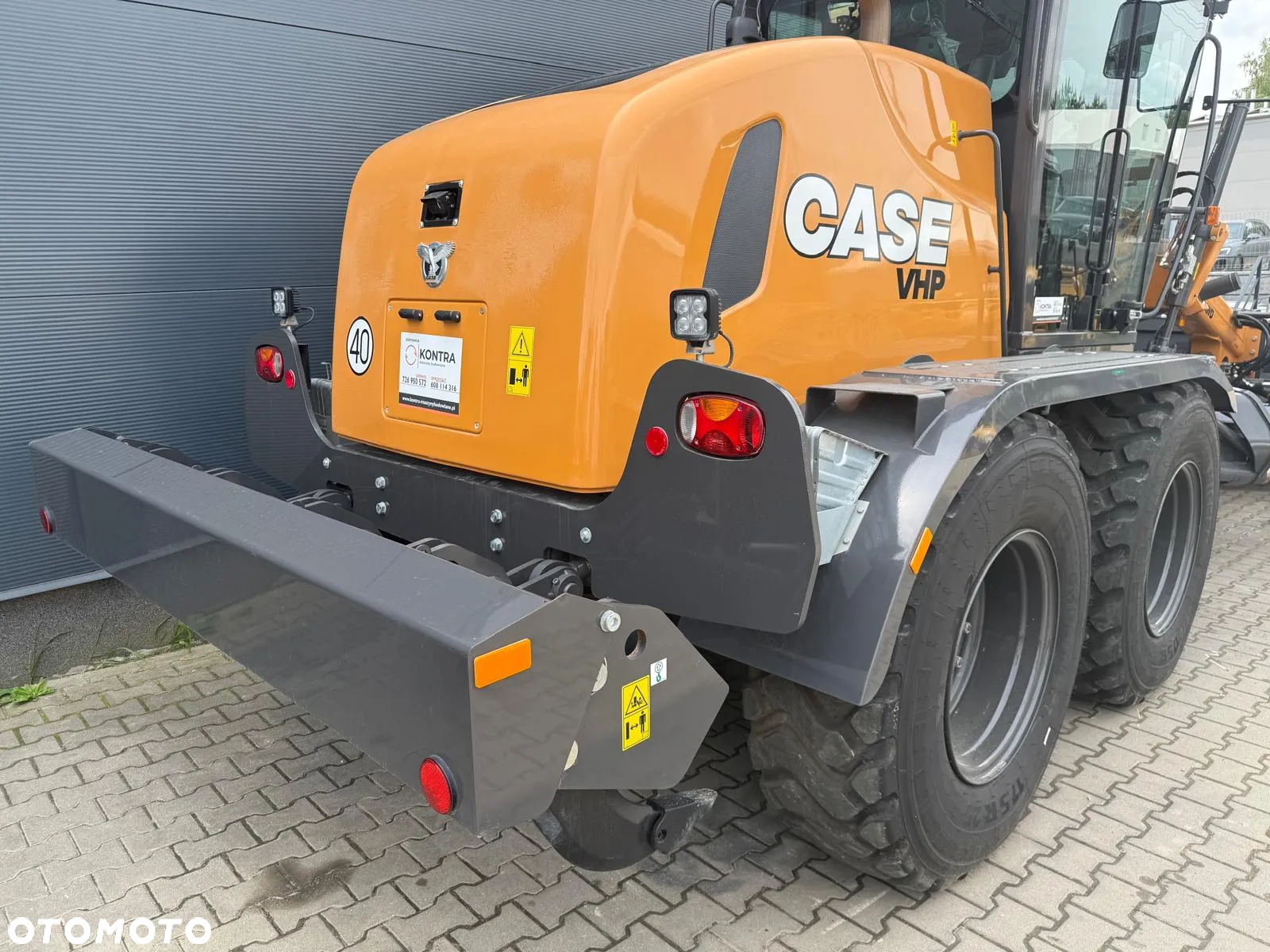 Case 856C - 7