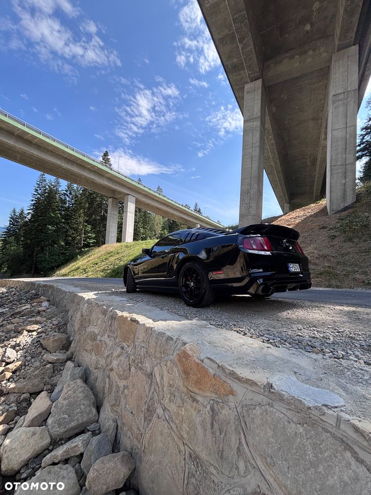 Ford Mustang 5.0 V8 GT - 18