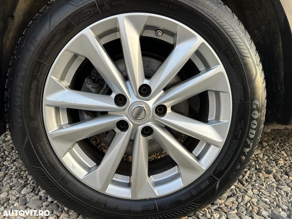 Nissan Qashqai 1.6 DCI TEKNA+ - 33