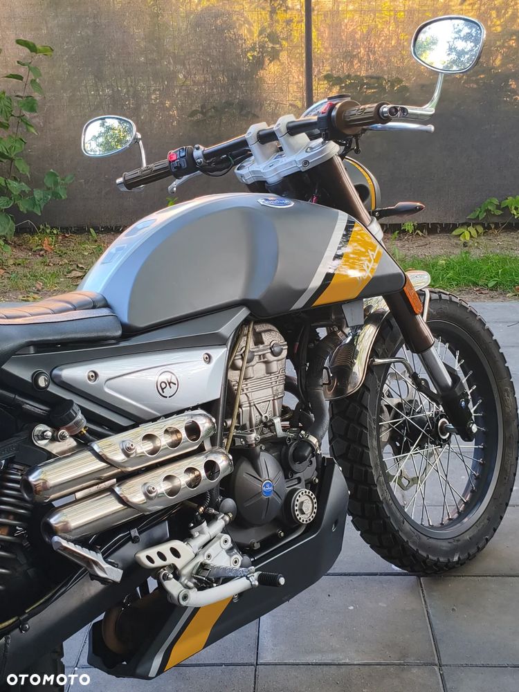 Mondial HPS 125 - 11