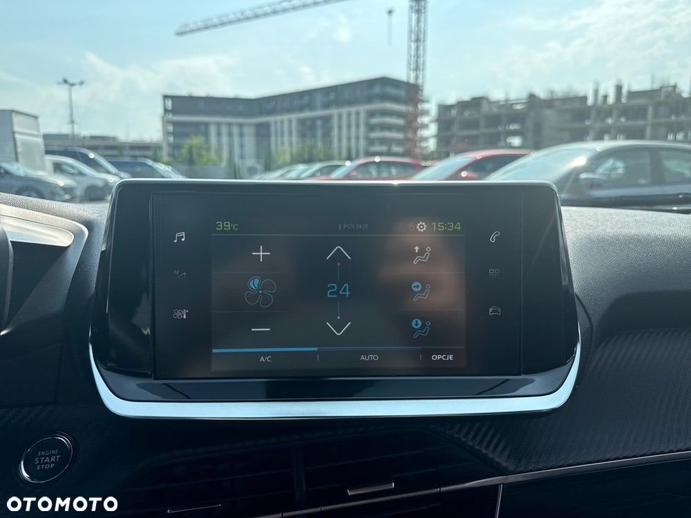 Peugeot 2008 50kWh Allure - 20
