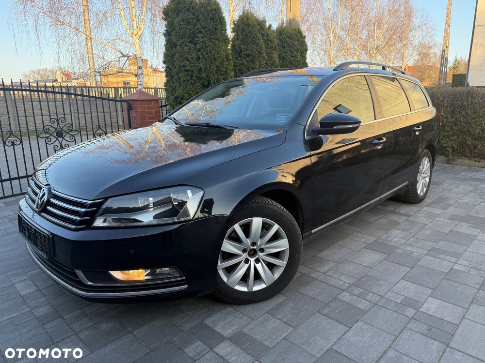 Volkswagen Passat - 2