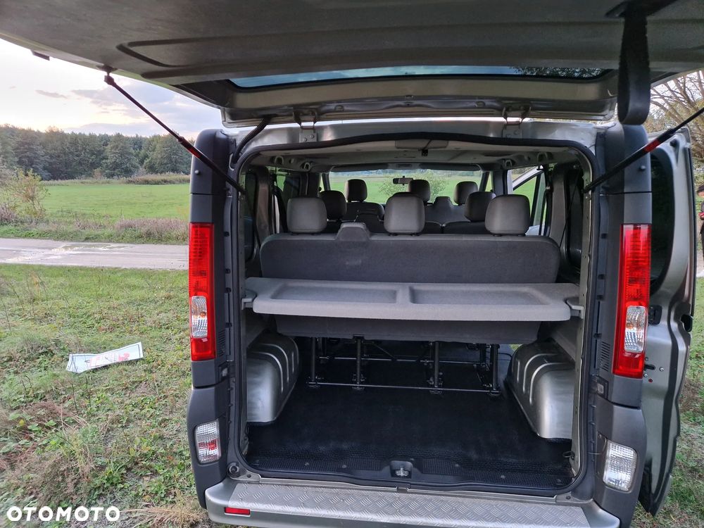 Opel Vivaro - 21
