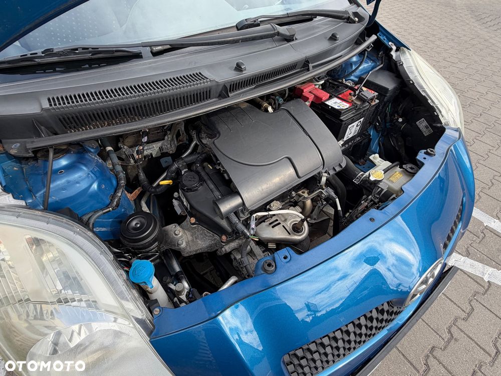 Toyota Yaris 1.0 Terra A/C - 8