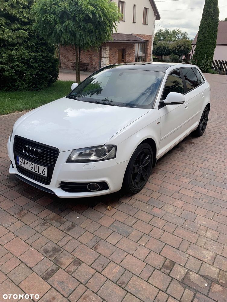 Audi A3 Sportback 2.0 TDI DPF Ambition - 2