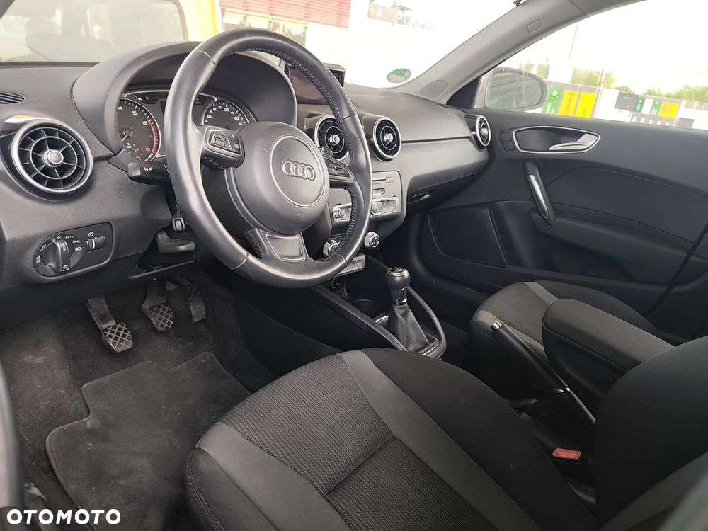Audi A1 Sportback 1.0 TFSI ultra sport - 19