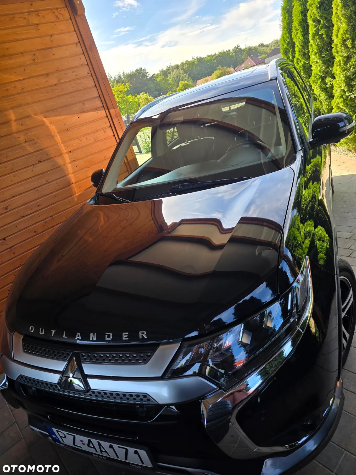 Mitsubishi Outlander 2.0 Instyle + 4WD CVT - 1