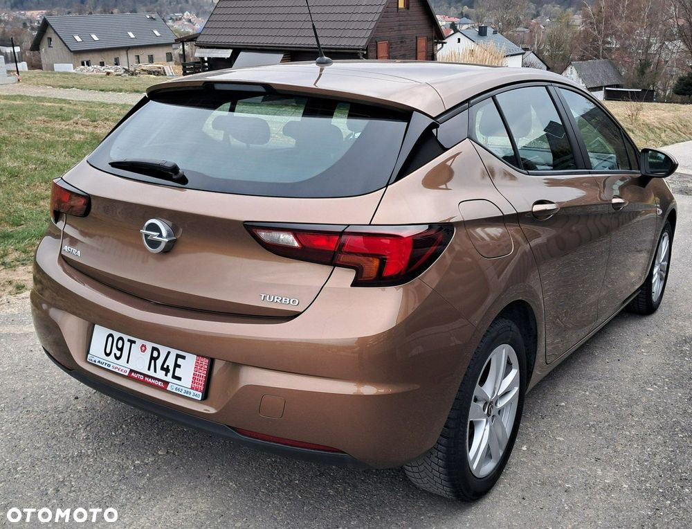 Opel Astra - 4