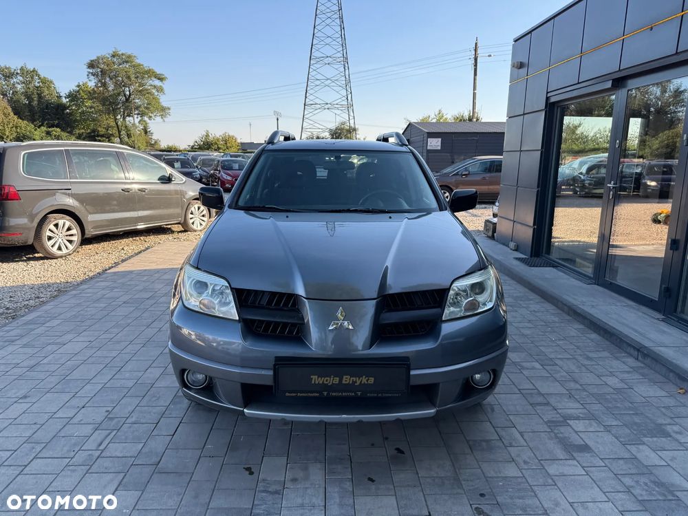 Mitsubishi Outlander 2.0 Comfort - 9