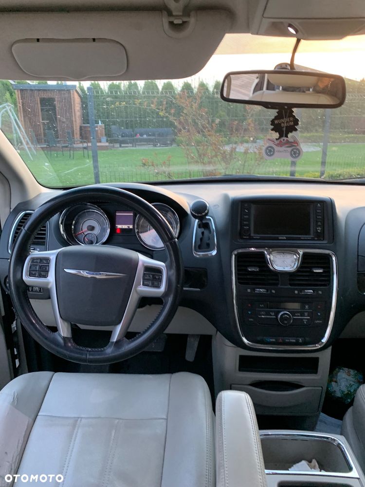 Chrysler Town & Country 3.6 Touring - 2