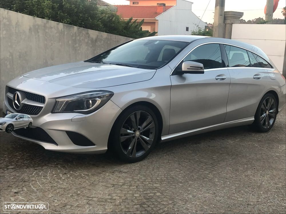 Mercedes-Benz CLA 180 d Shooting Brake Urban - 1