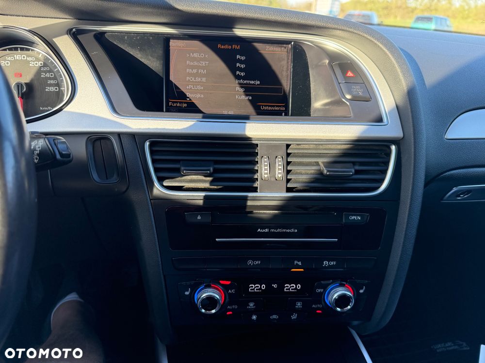 Audi A4 Avant 2.0 TDI DPF clean diesel S line Sportpaket - 29