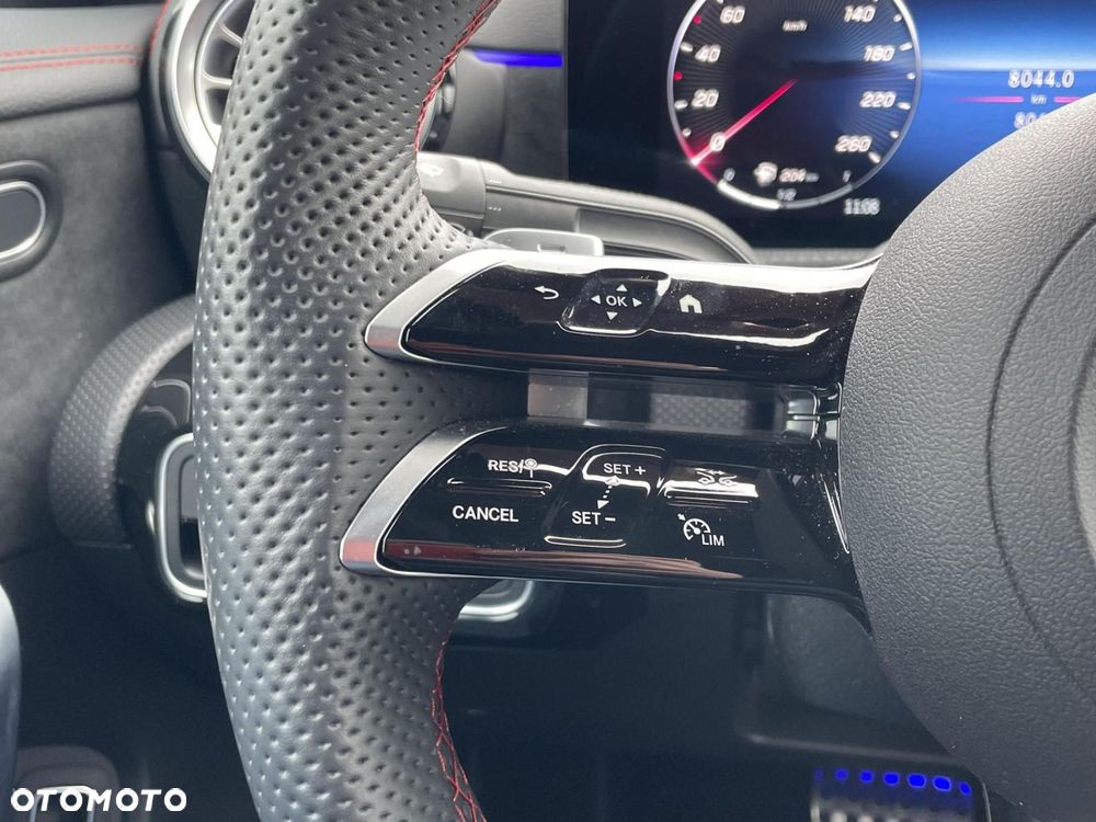 Mercedes-Benz CLA - 16