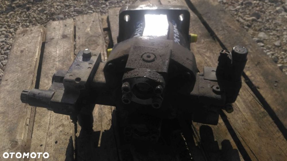 Silnik Hydrauliczny Volvo L30 L35 A6VM107DA5X  24801195 - 6