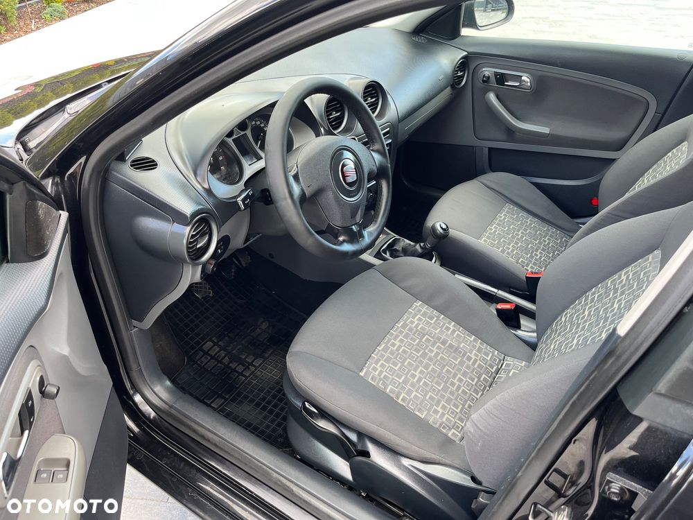 Seat Ibiza 1.4 16V Passion - 10