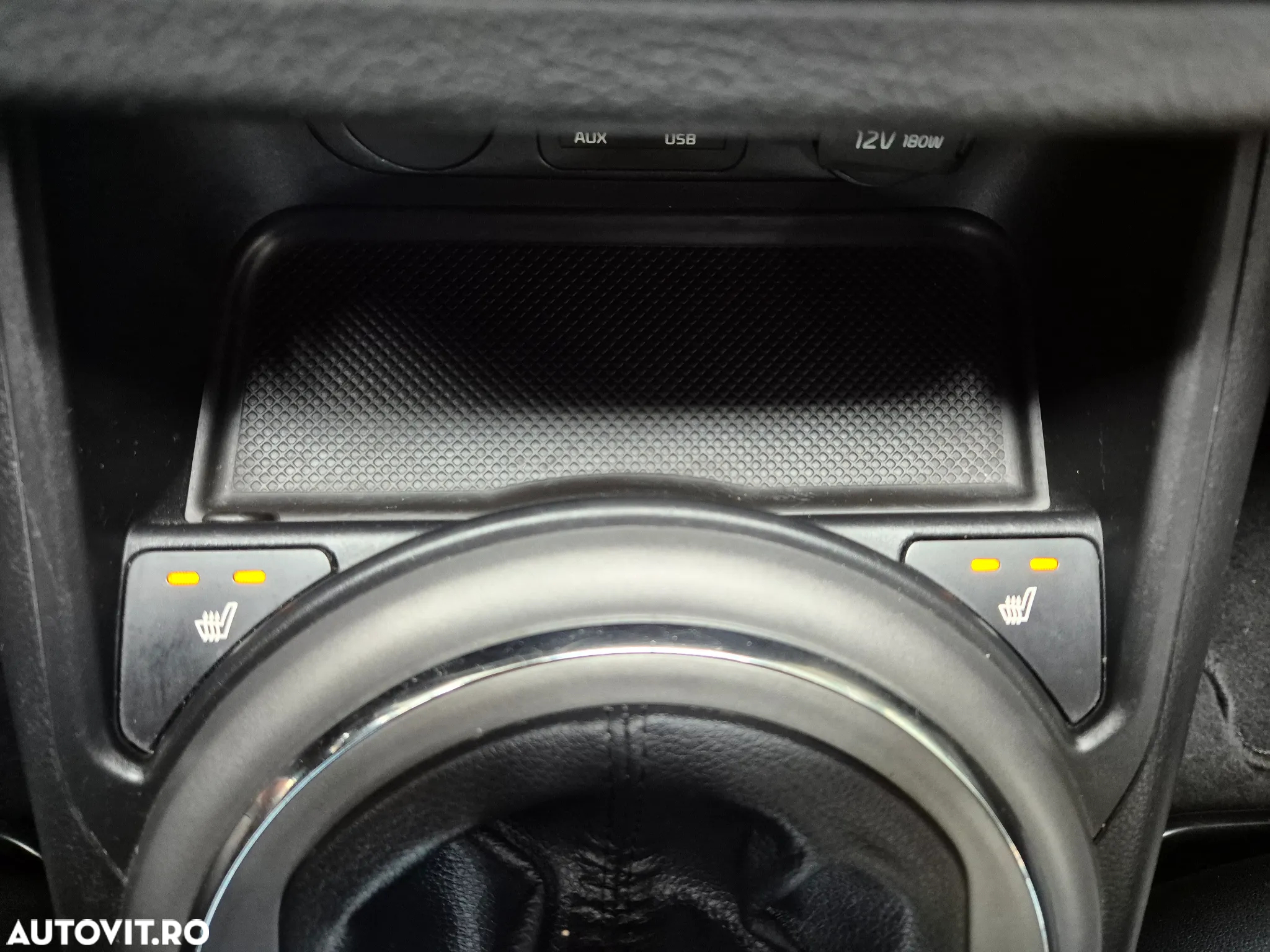 Kia Sportage 1.7 DSL 6MT 4x2 Plus - 17