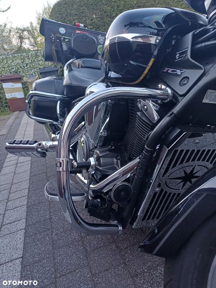 Yamaha XVS - 10