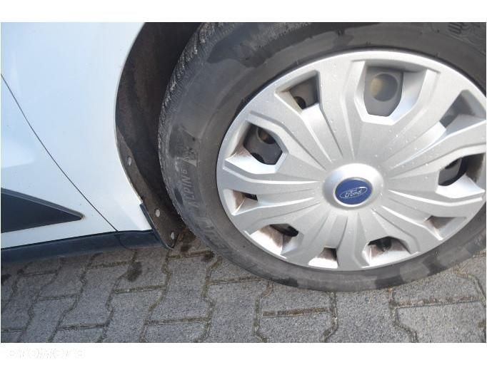 Ford Transit Connect - 31