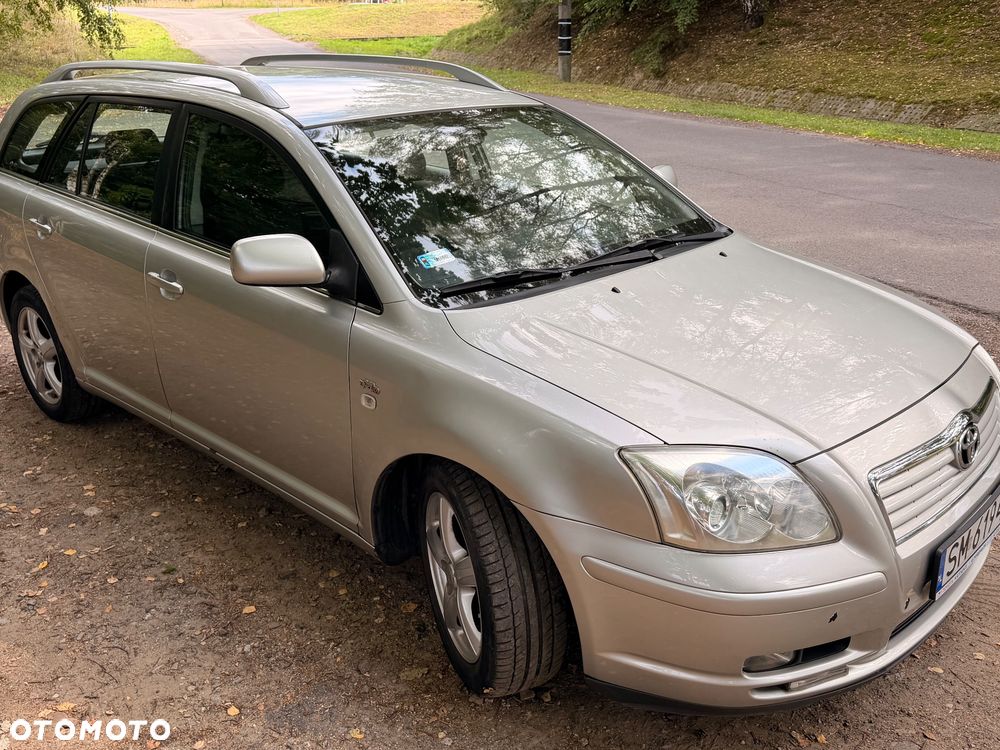Toyota Avensis 2.0 D-4D Combi - 2