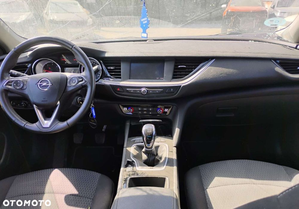 Opel Insignia - 7
