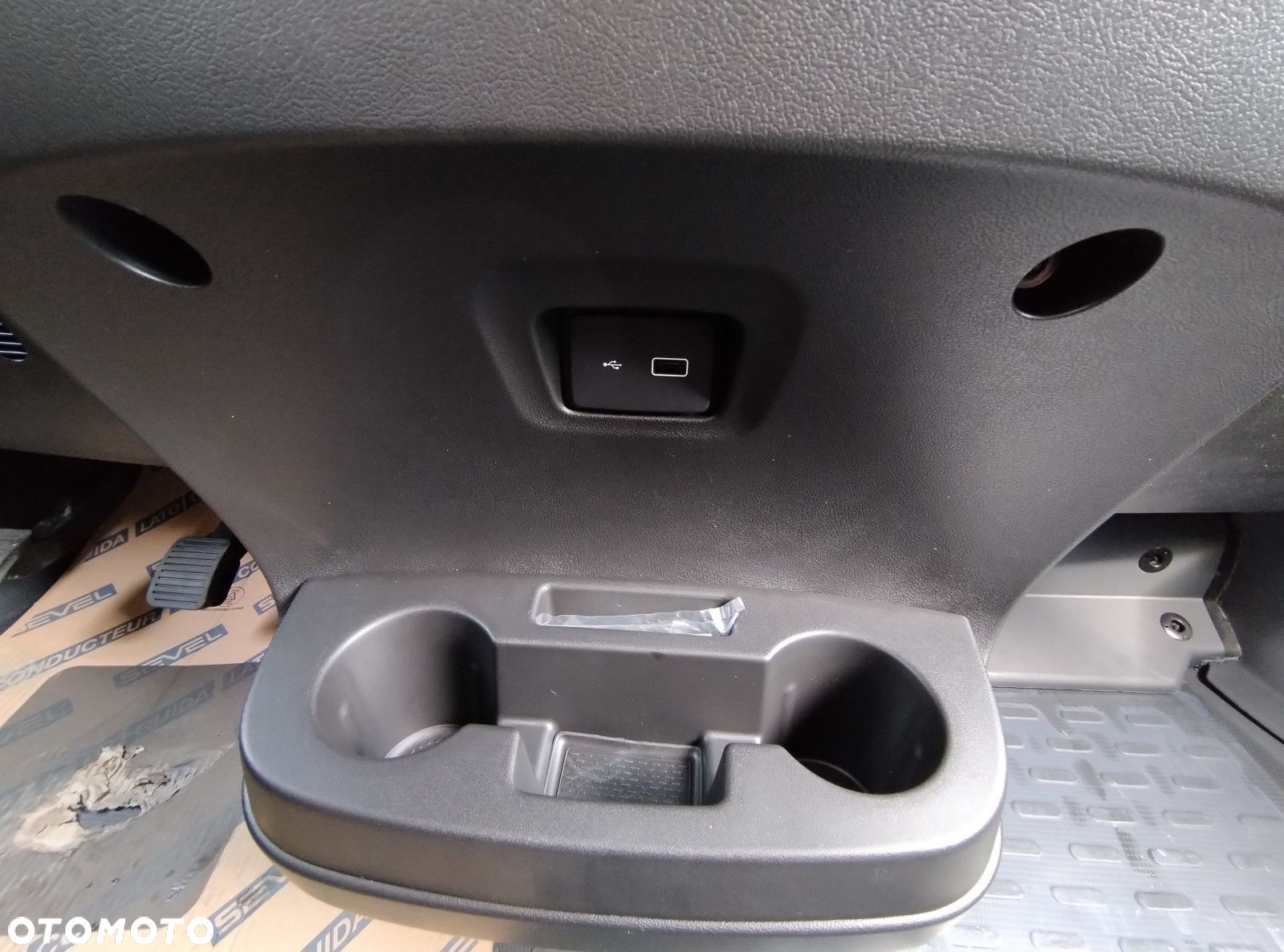 Opel movano Movano Furgon L3H2 2.2 Diesel 140KM MT6 Euro 6E DMC 3.3t 13m3 - 34