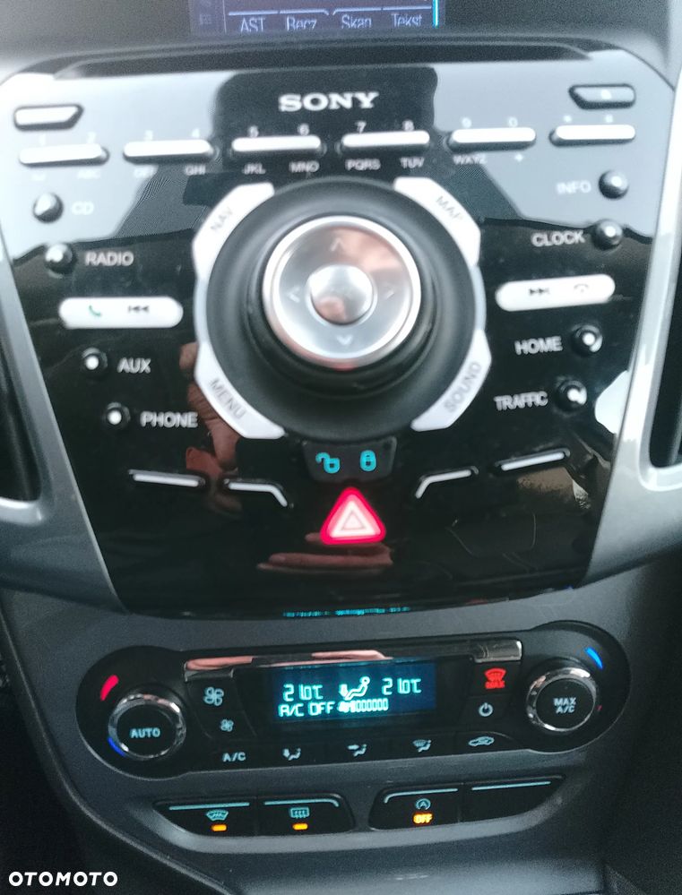 Ford Focus 1.6 EcoBoost Start-Stopp-System Champions Edition - 22