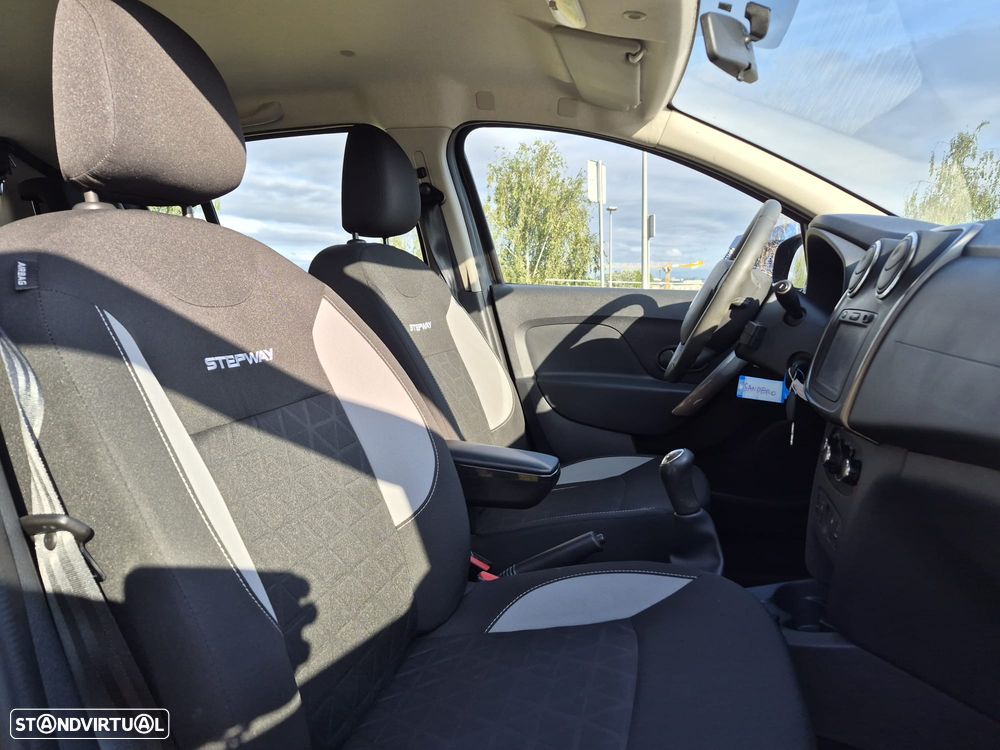 Dacia Sandero Stepway TCe 90 (S&S) Prestige - 13