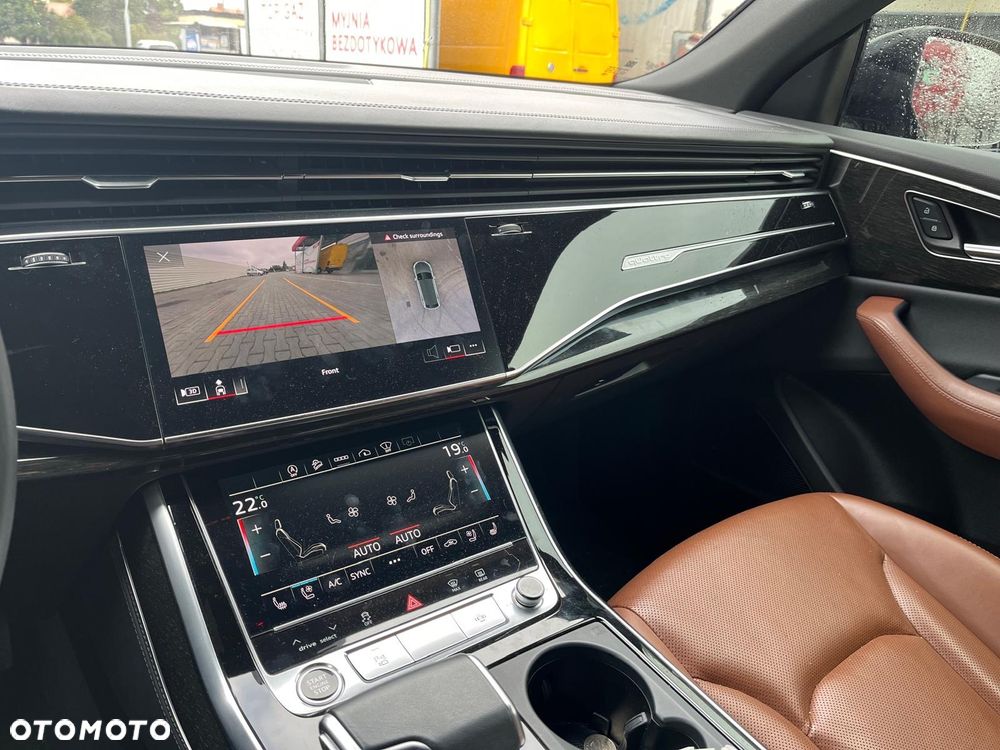 Audi Q8 TFSI mHEV 250 kW Quattro Tiptronic - 6