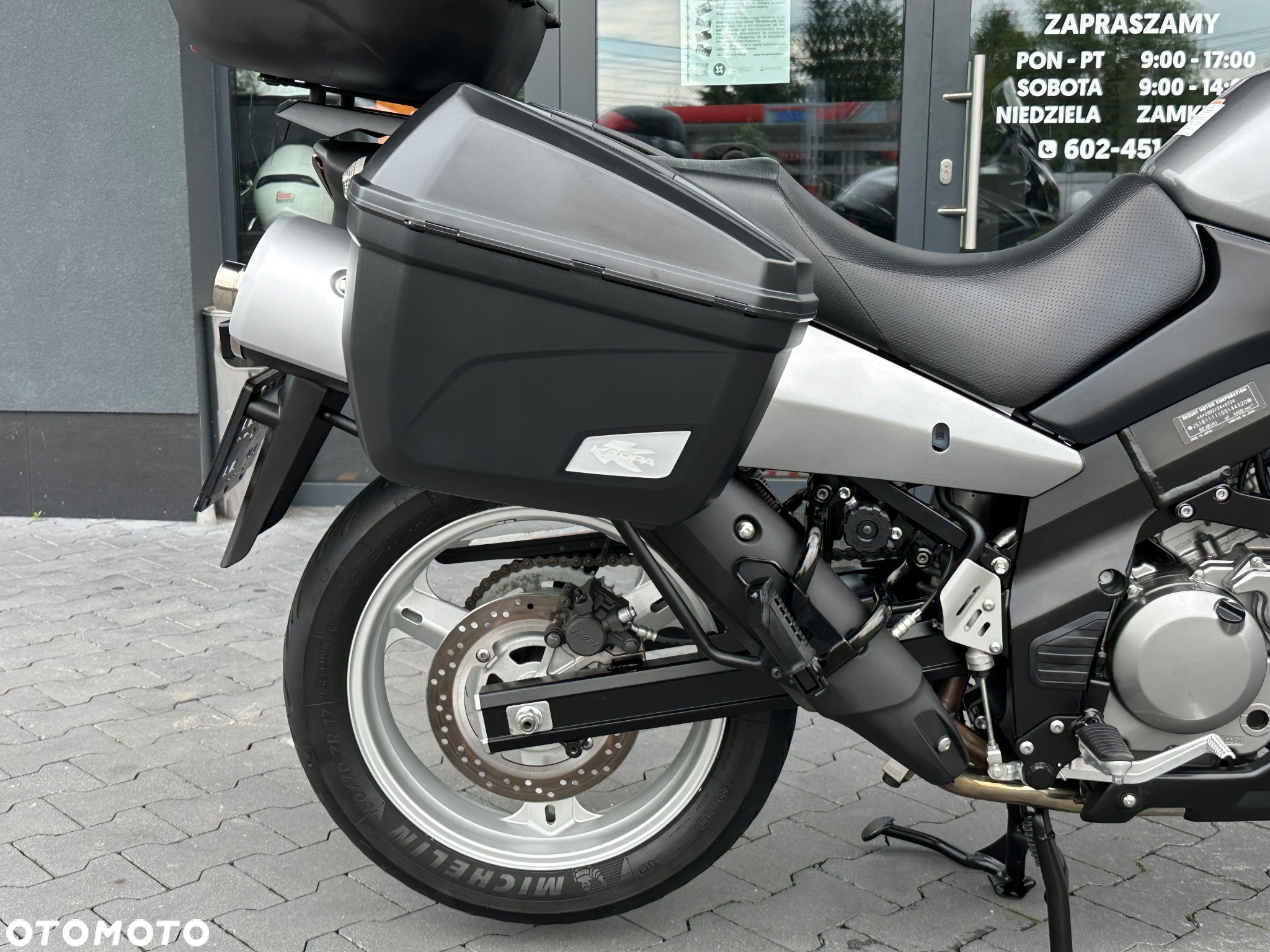 Suzuki V-STROM - 6