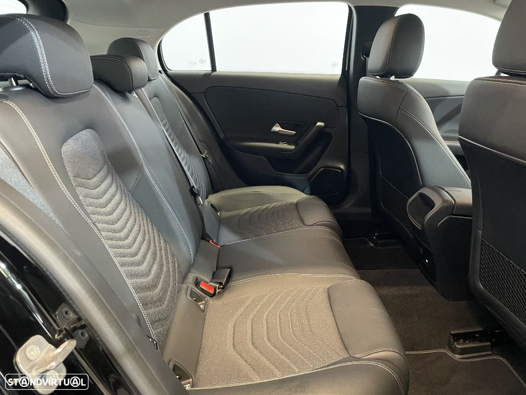 Mercedes-Benz A 250 e - 21