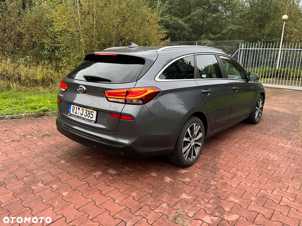 Hyundai i30 1.6 CRDI 48V-Hybrid Trend - 8