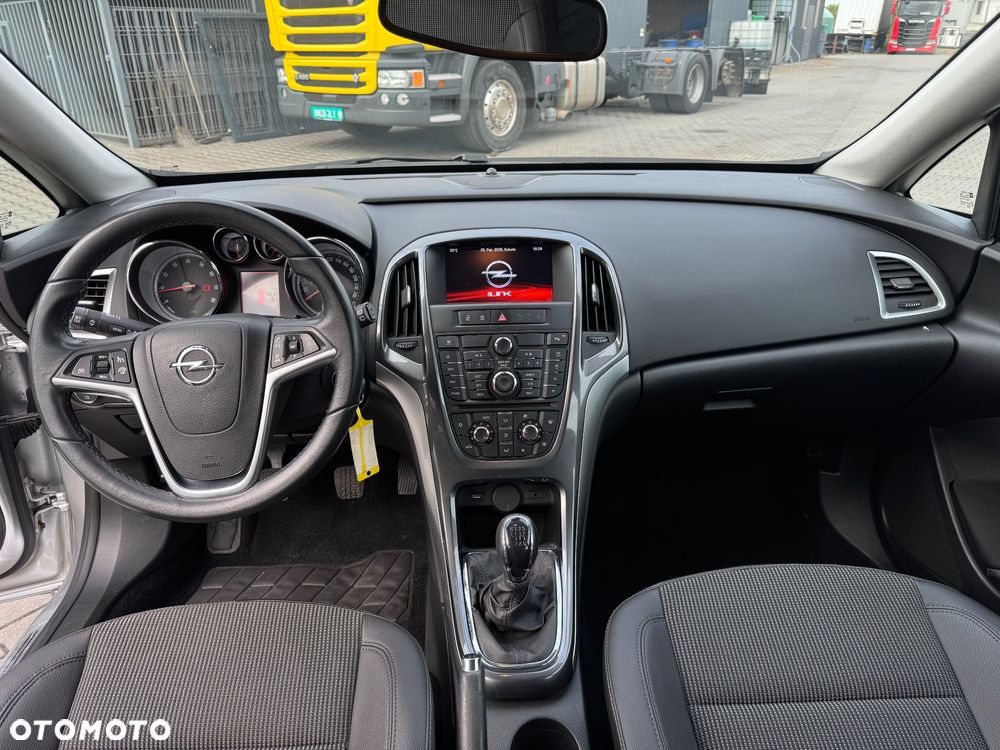 Opel Astra 1.4 Turbo Active - 11