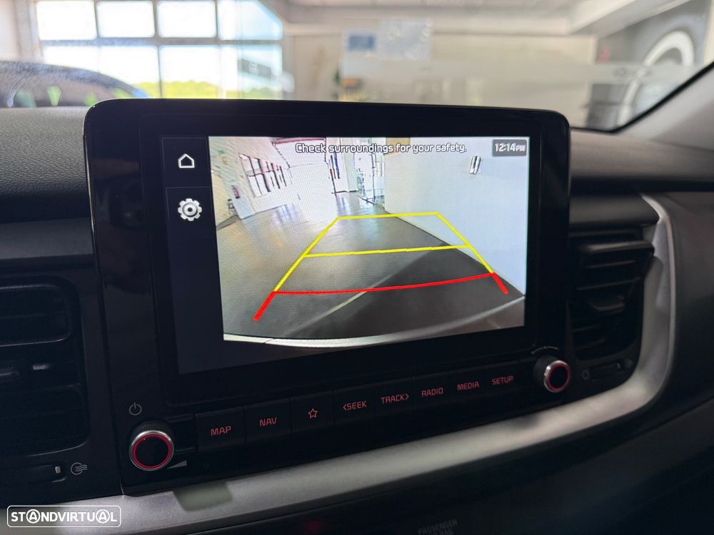 Kia Stonic 1.2 MPi Dynamic - 11