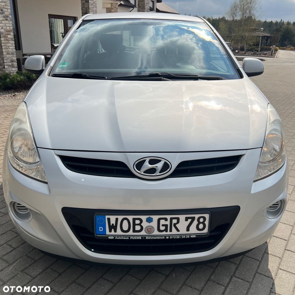 Hyundai i20 1.2 UEFA EURO 2012 Edition - 2