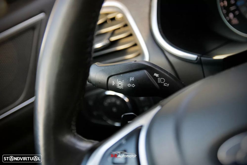 Ford S-Max 2.0 TDCi Titanium Powershift - 34