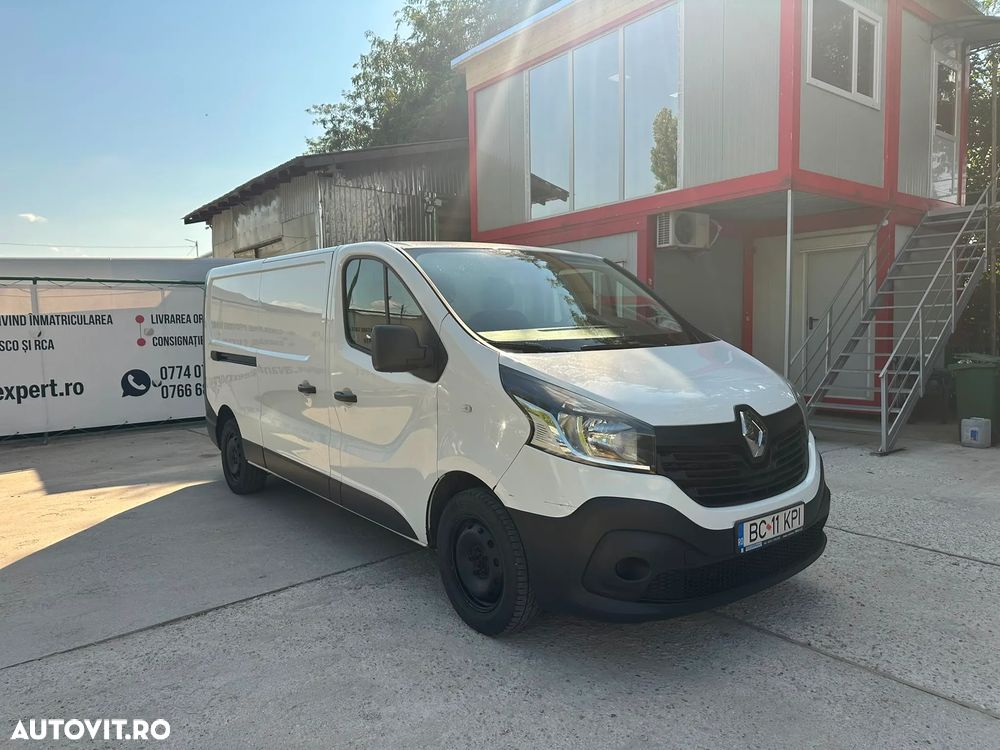 RENAULT Trafic 2018 — imagine 3