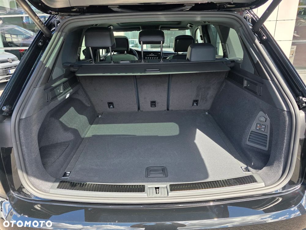 Volkswagen Touareg 3.0 V6 TDI SCR 4Mot R-Line - 25